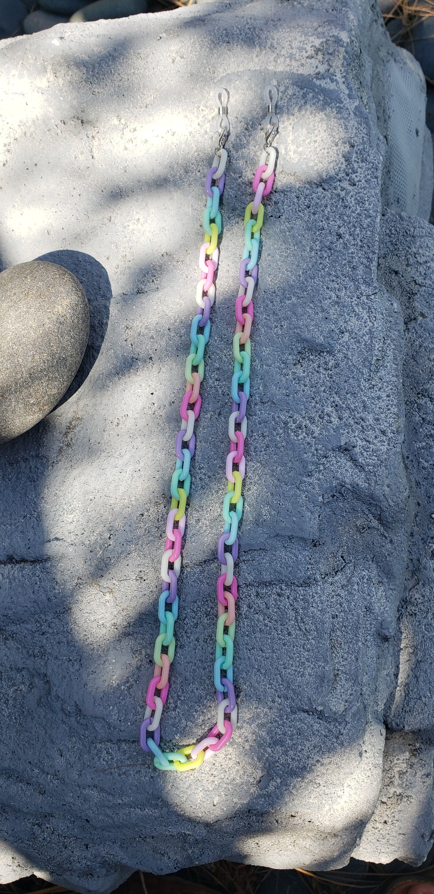 Pastel Rainbow Glasses Chain